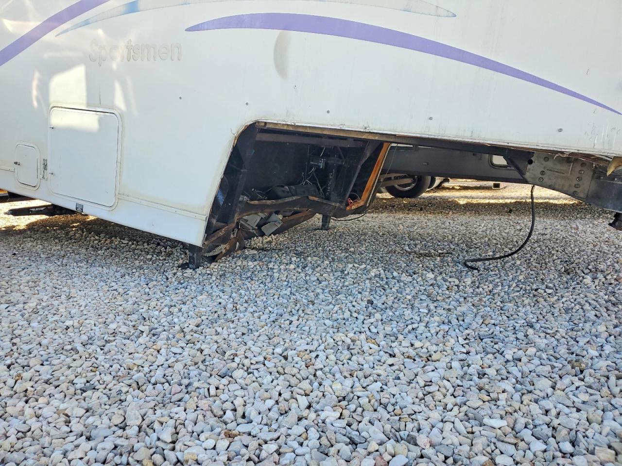 1999 Kz Rv Sportsmen Camper