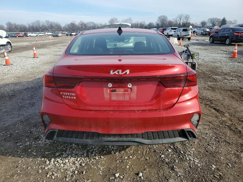 2023 KIA Forte lxs