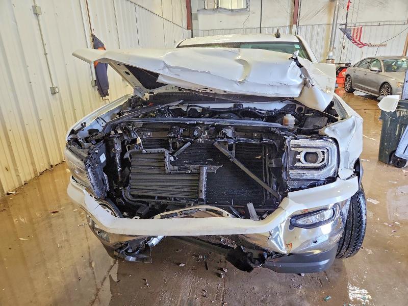 2018 GMC Sierra K1500 SLT