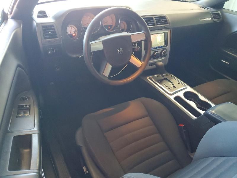 2010 Dodge Challenger se