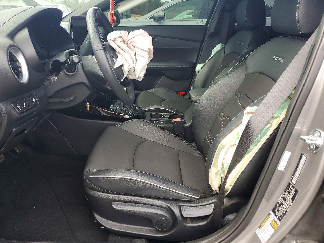 2024 KIA Forte gt Line