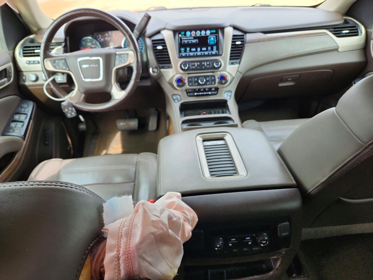 2018 GMC Yukon xl Denali
