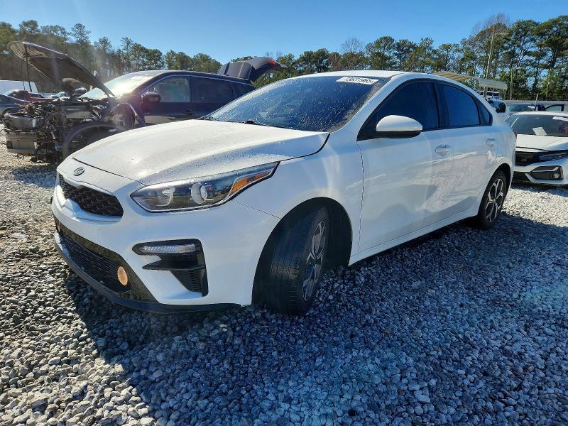 2021 KIA Forte fe