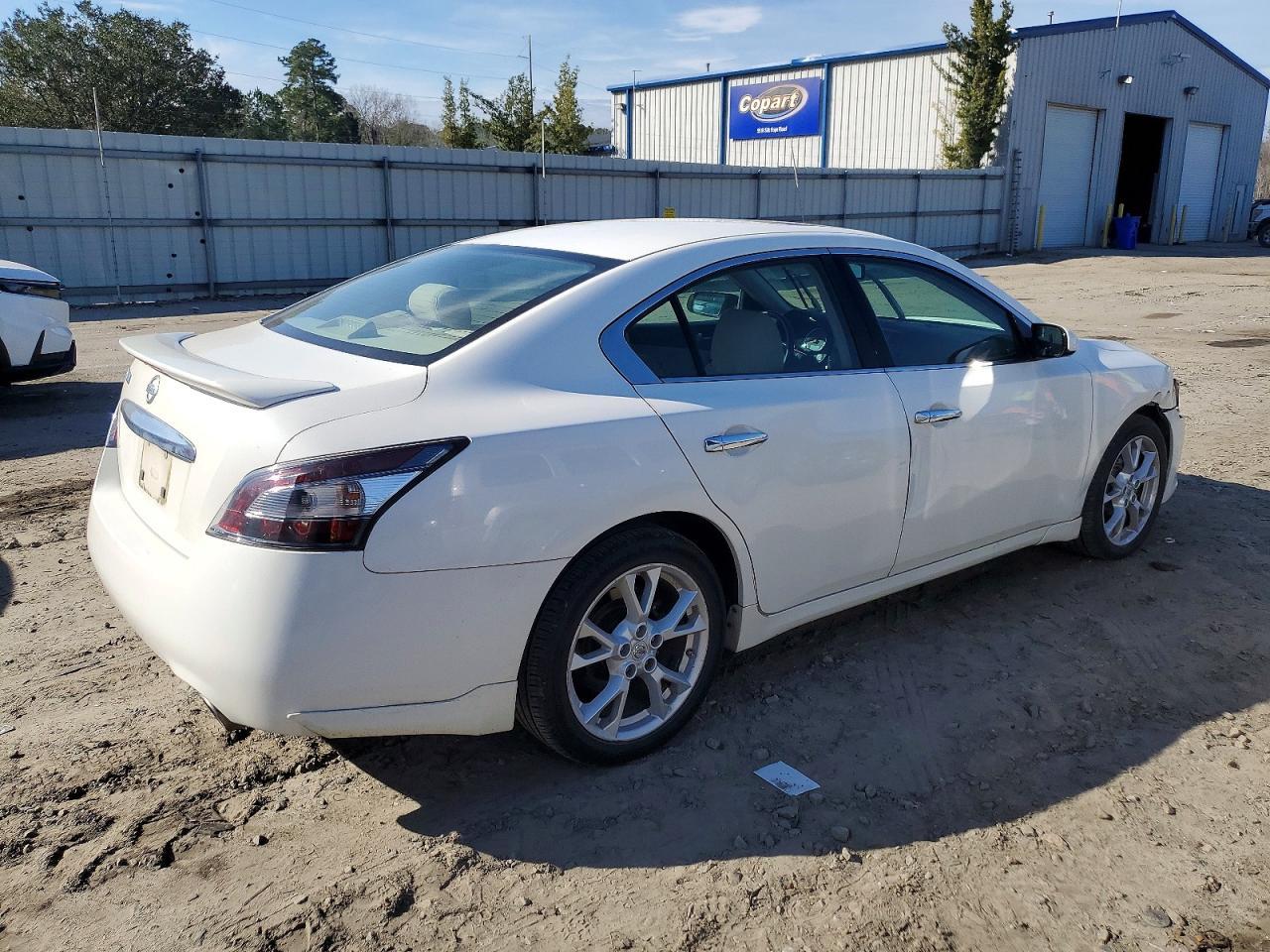 2012 Nissan Maxima s
