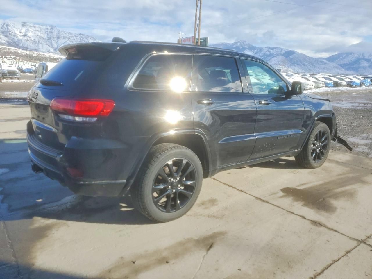 2022 Jeep Grand Cherokee Laredo e