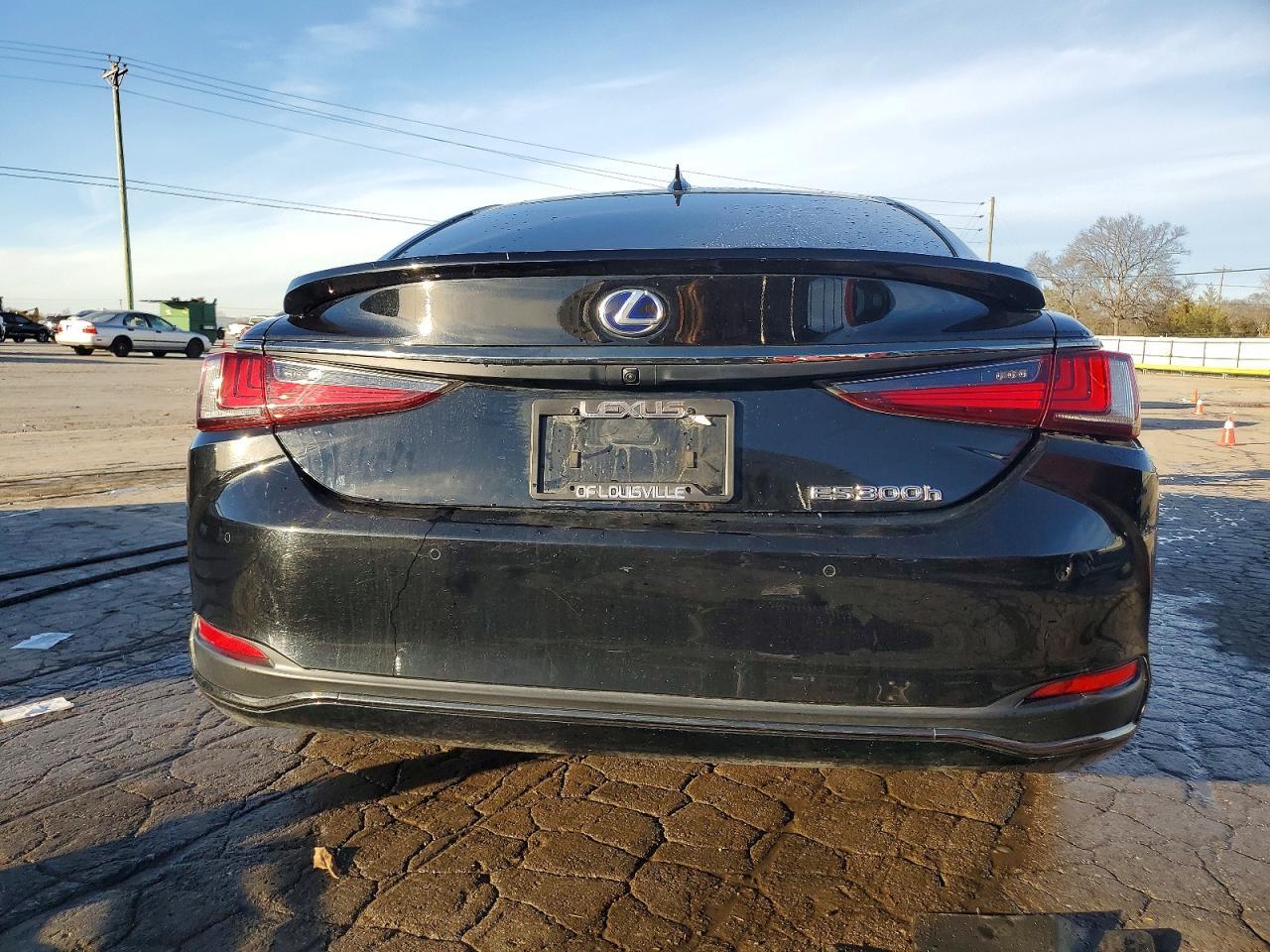 2022 Lexus Es 300h Base