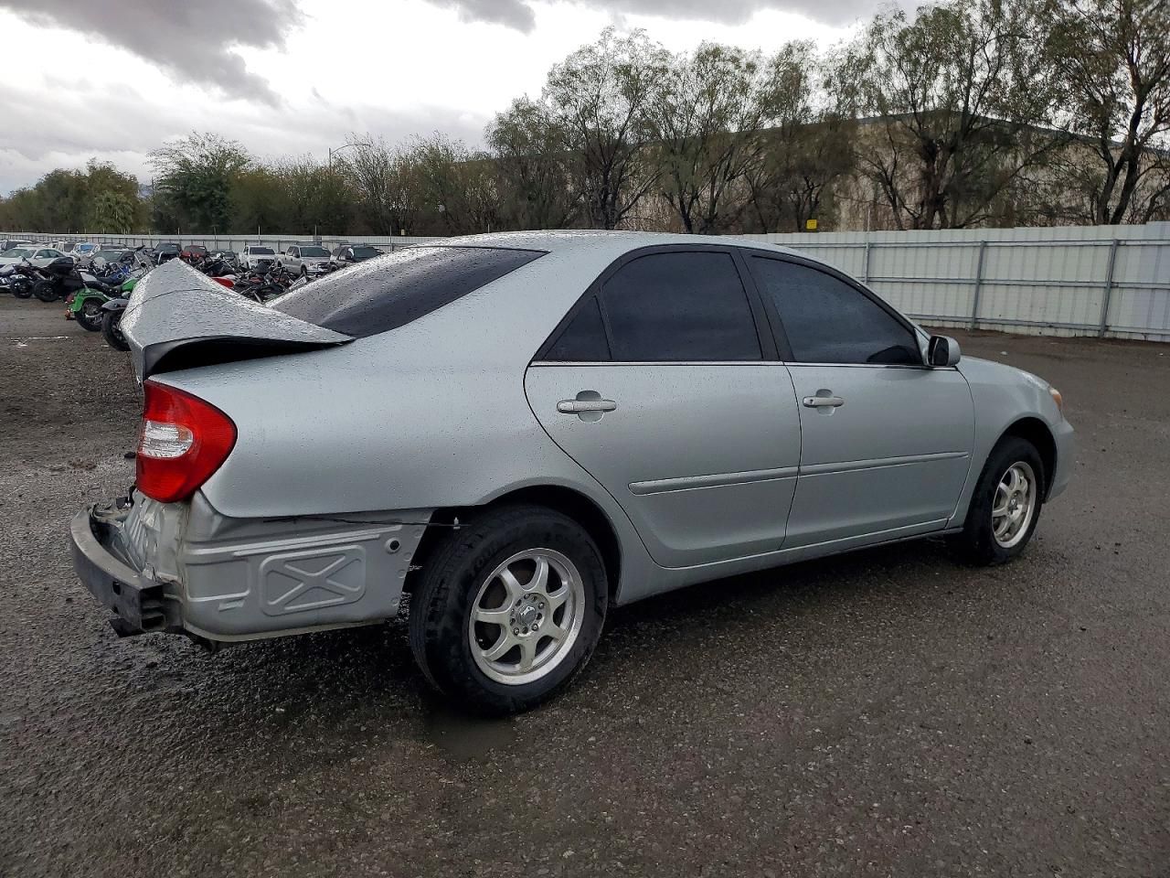 2002 Toyota Camry le