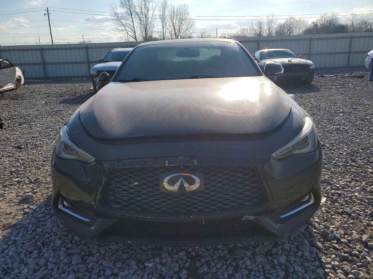 2017 Infinity Q60