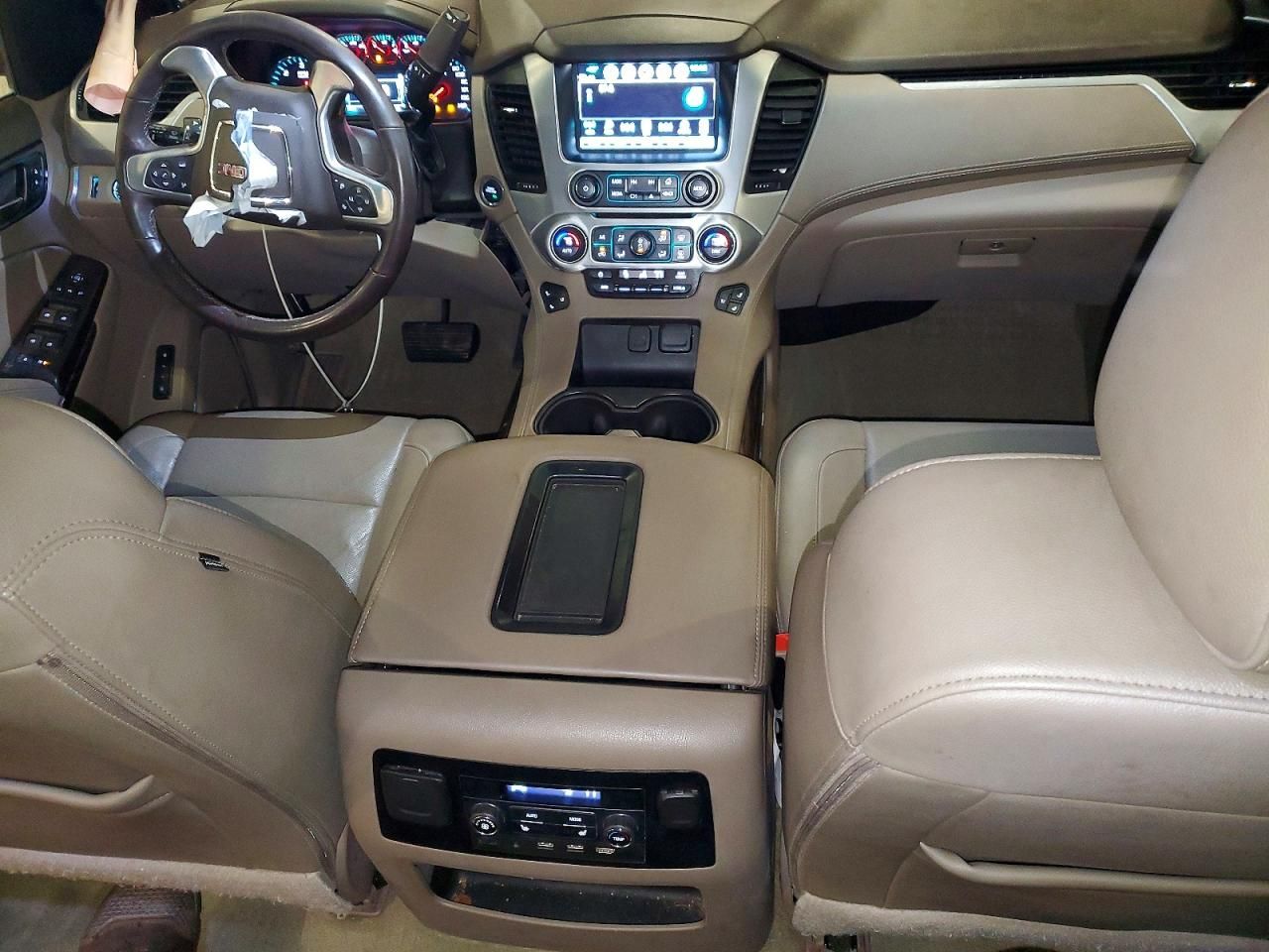 2018 GMC Yukon xl K1500 slt