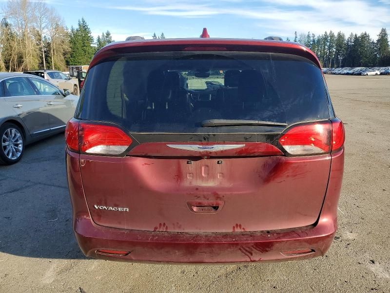 2020 Chrysler Voyager lxi