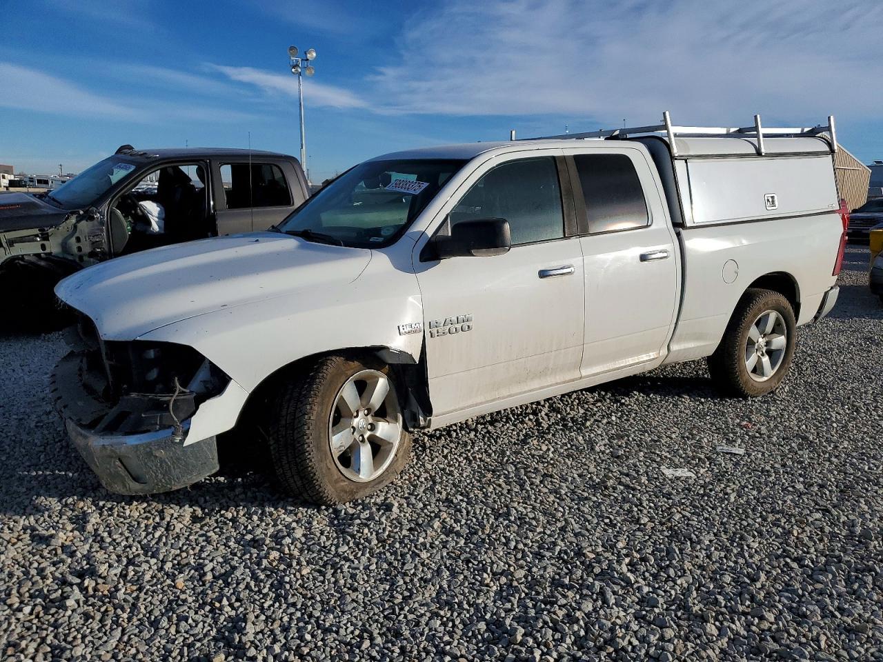 2016 Dodge Ram 1500 slt