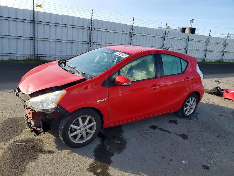2013 Toyota Prius c