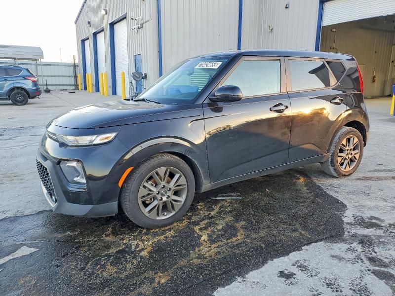 2022 KIA Soul ex