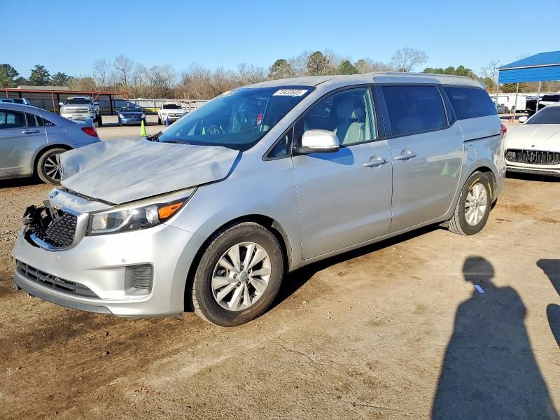 2017 KIA Sedona lx