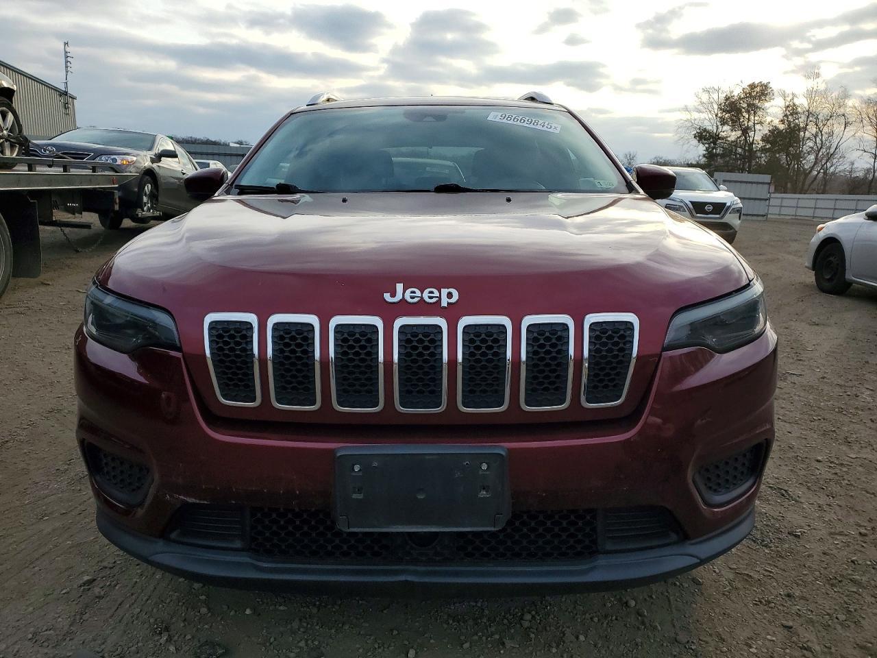 2021 Jeep Cherokee Latitude