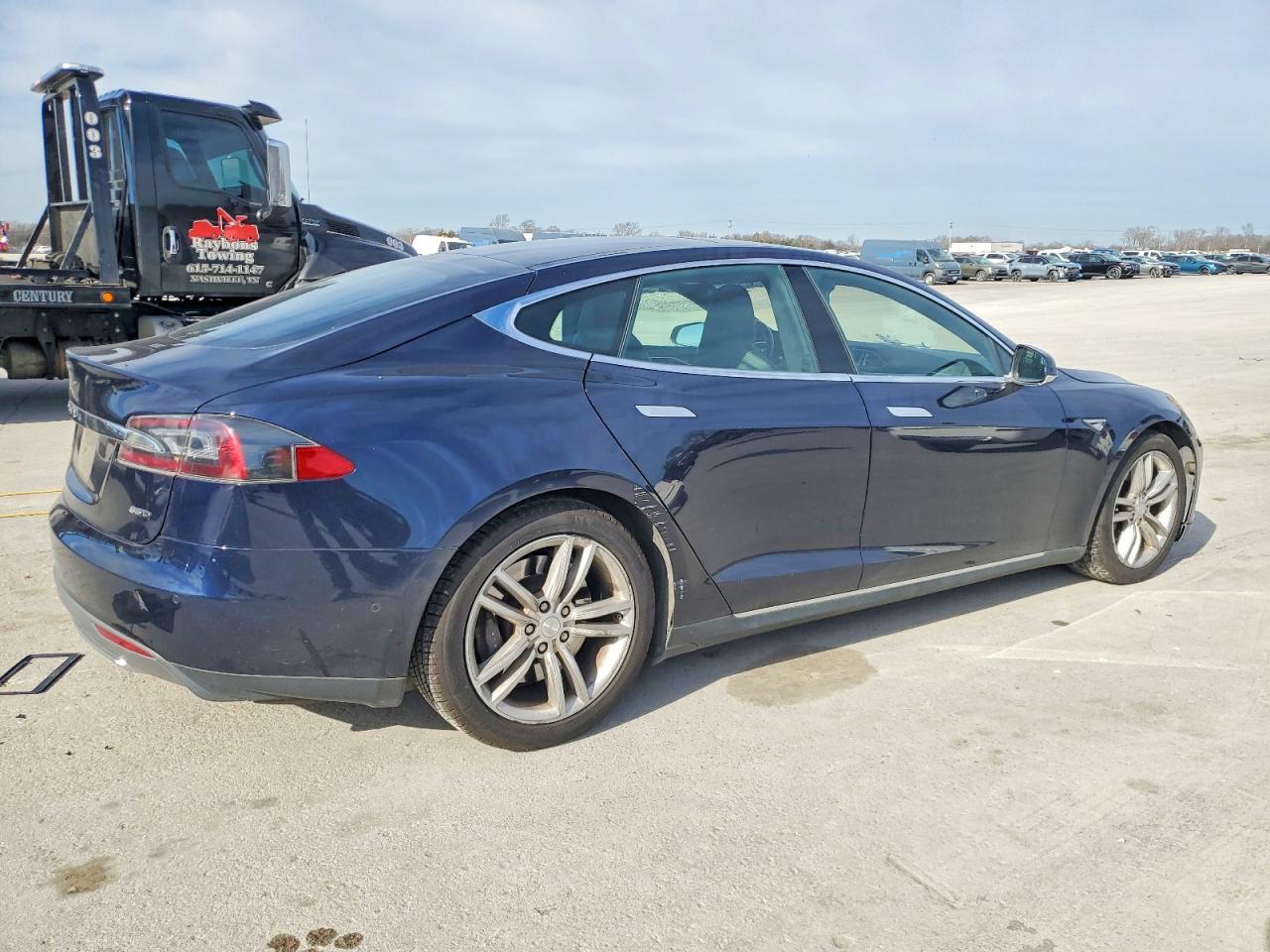 2015 Tesla Model s 85D