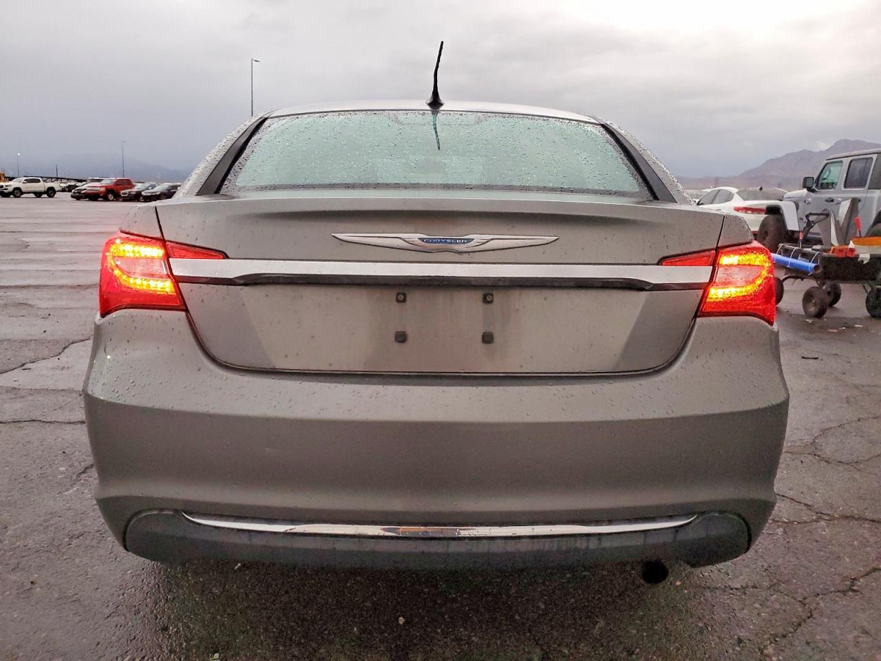 2013 Chrysler 200 Touring