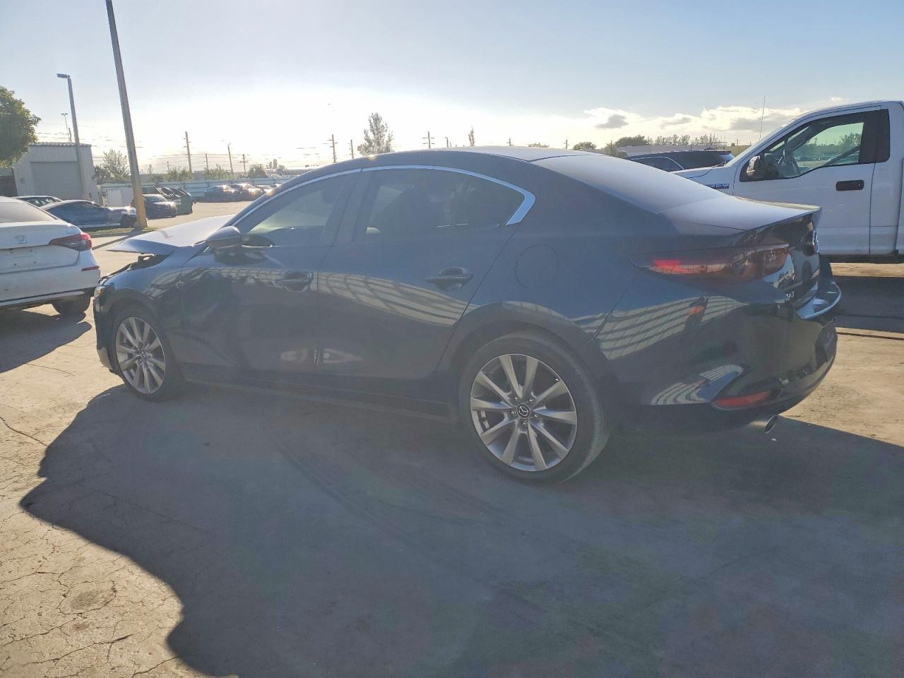 2021 Mazda 3 Preferred