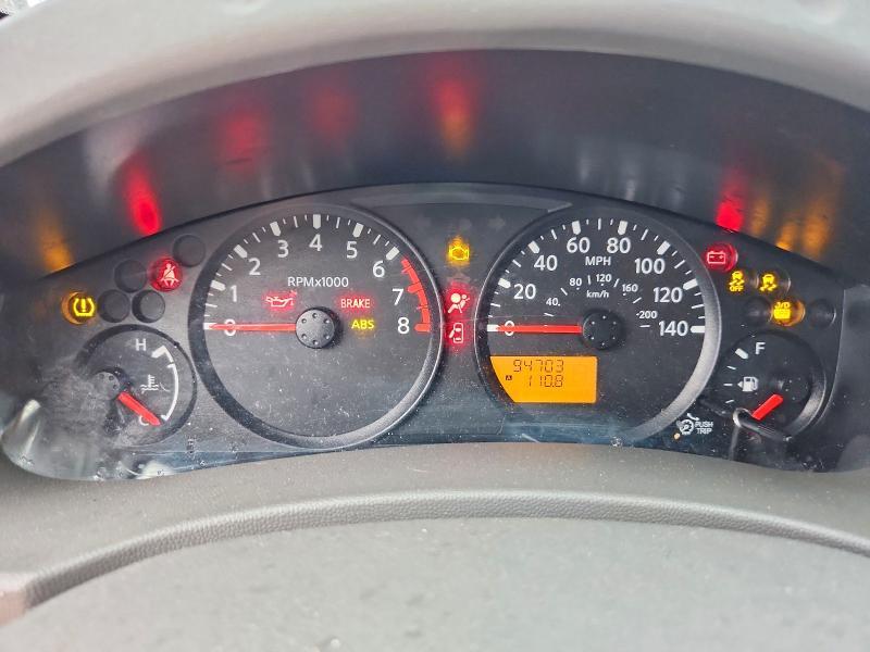 2016 Nissan Frontier s