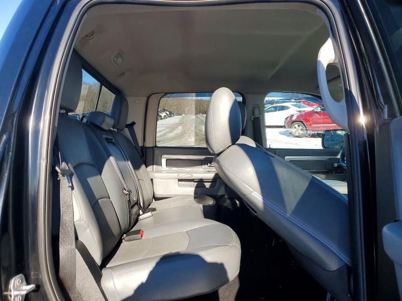 2014 Dodge Ram 1500 slt