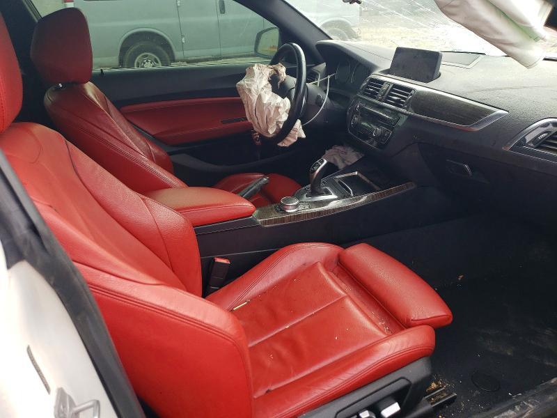 2018 BMW 230xi