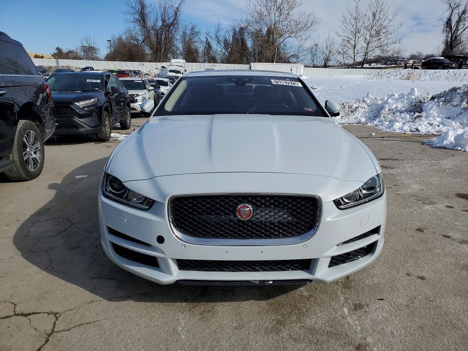 2017 Jaguar Xe First Edition