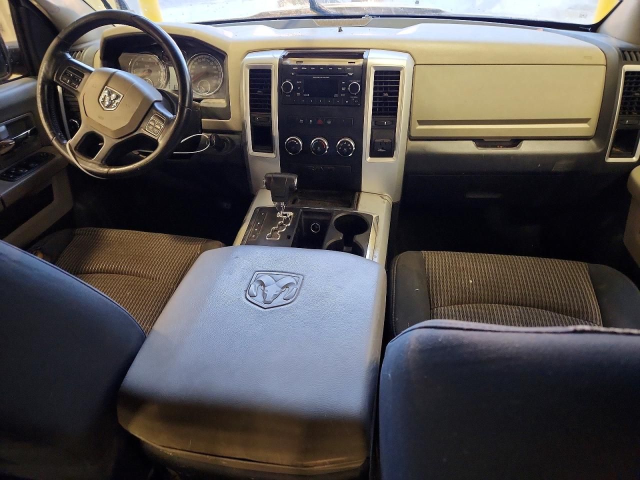 2012 Dodge Ram 1500 slt