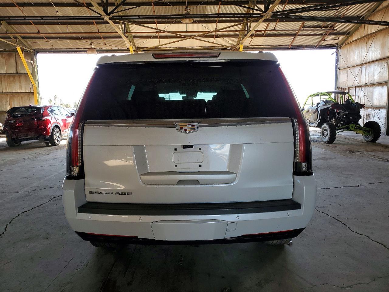 2020 Cadillac Escalade Luxury