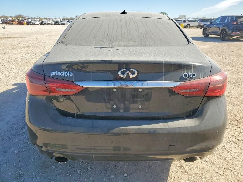 2021 Infiniti Q50 Luxe