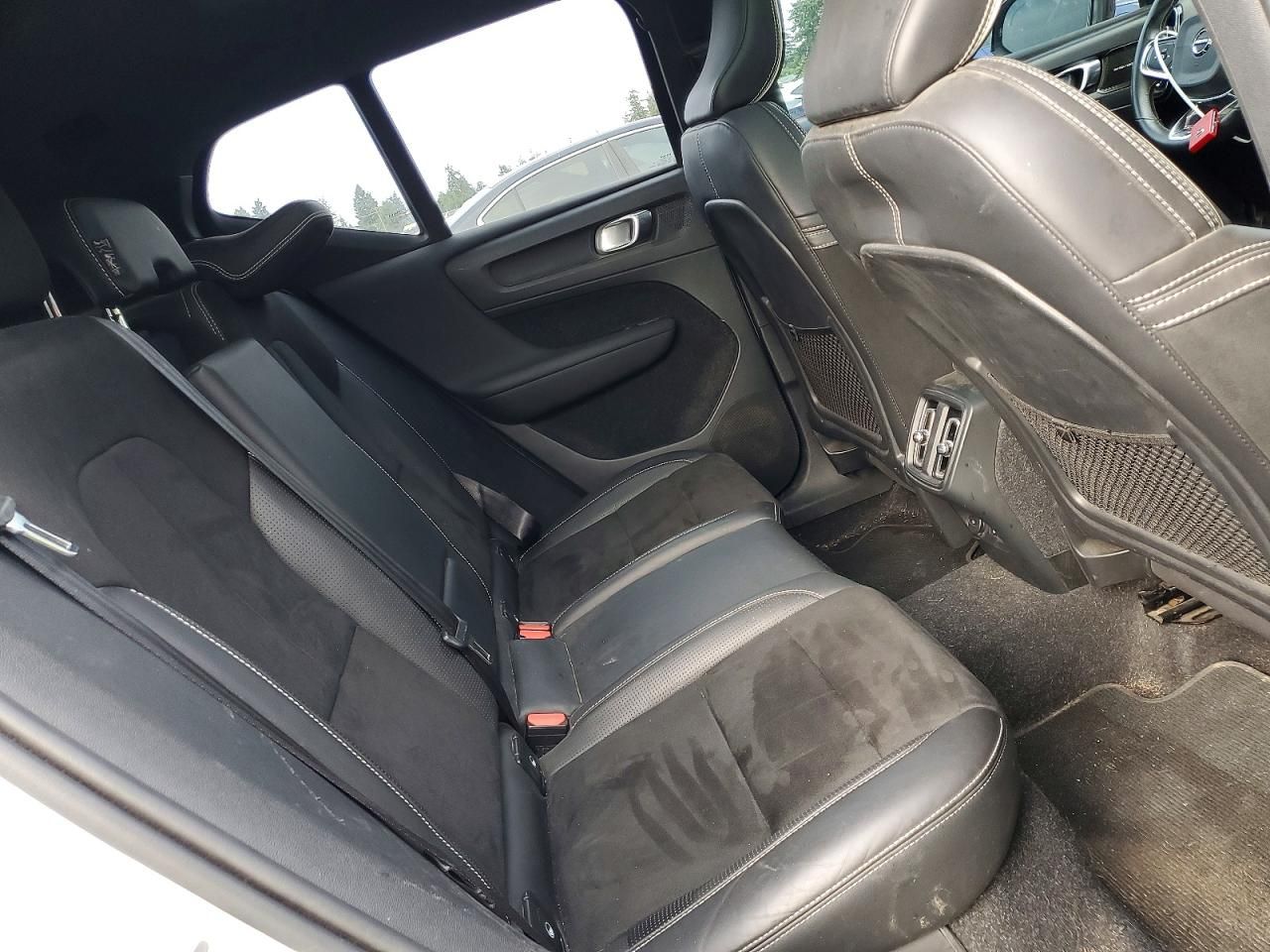 2021 Volvo Xc40 T5 R-design