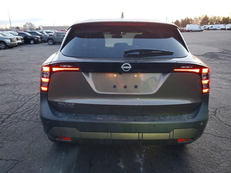2025 Nissan Kicks sv