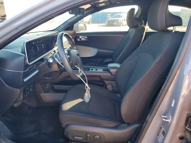 2023 Hyundai Ioniq 6 se