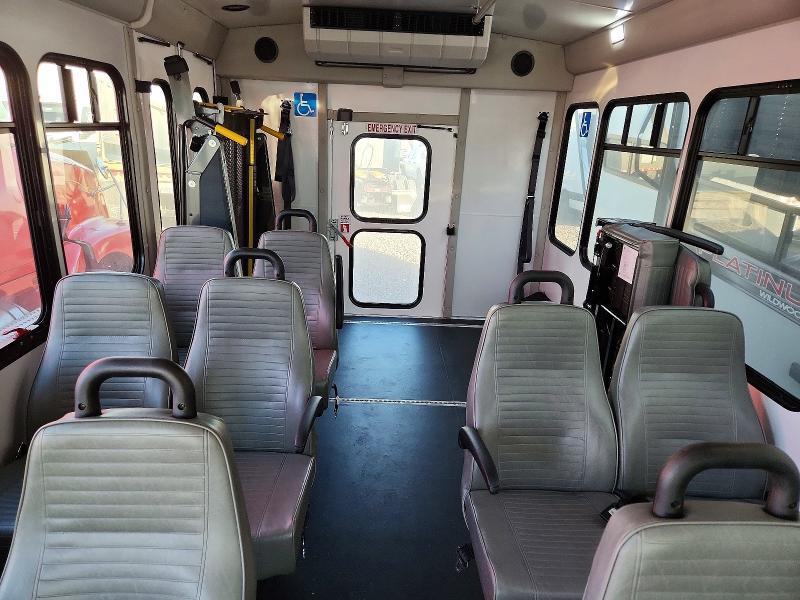 2025 Ford Econoline E450 Super Duty Cutaway Van