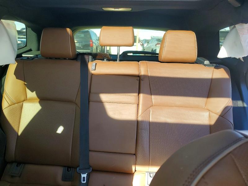 2025 Toyota Crown Signia xle