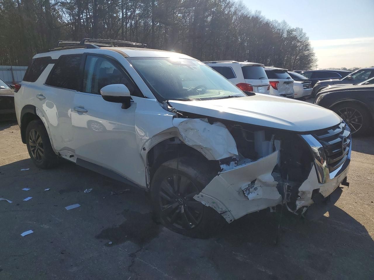 2023 Nissan Pathfinder sv