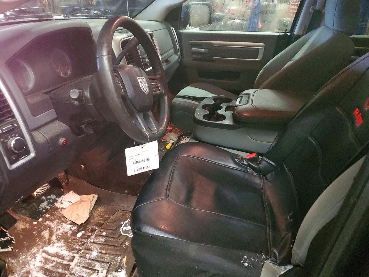 2013 Dodge RAM 1500 SLT