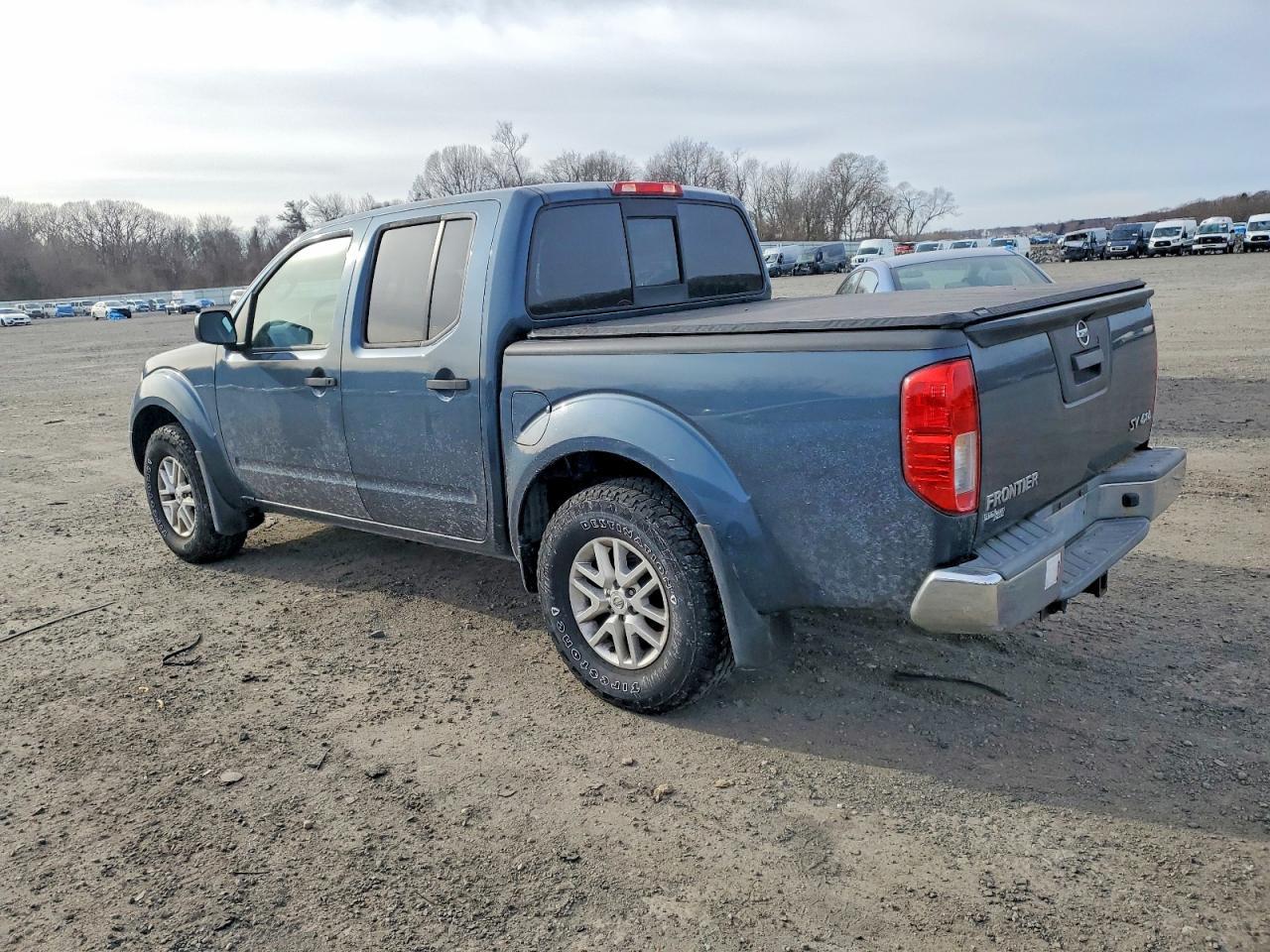 2014 Niss Frontier SV