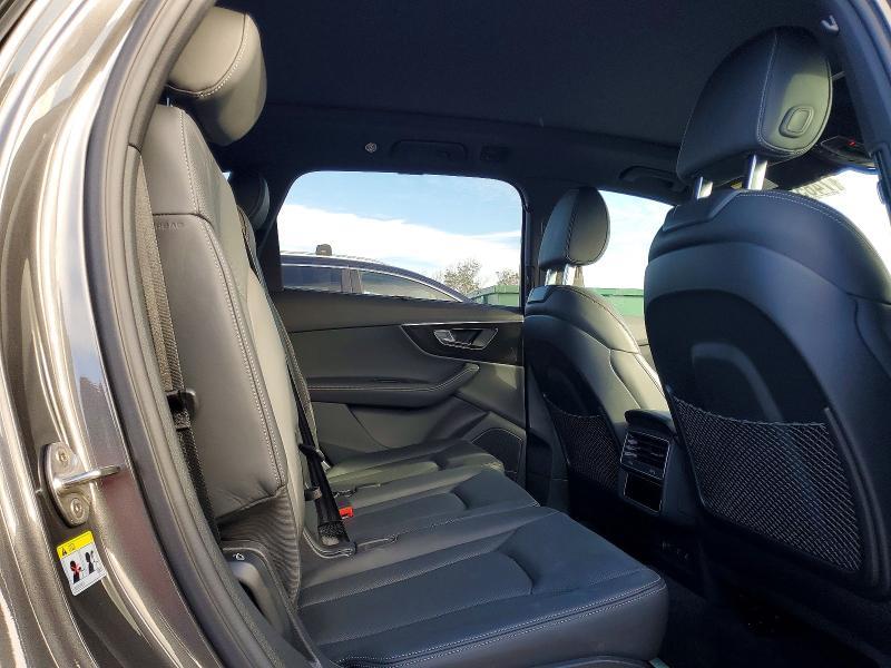 2025 Audi Q7 Prestige