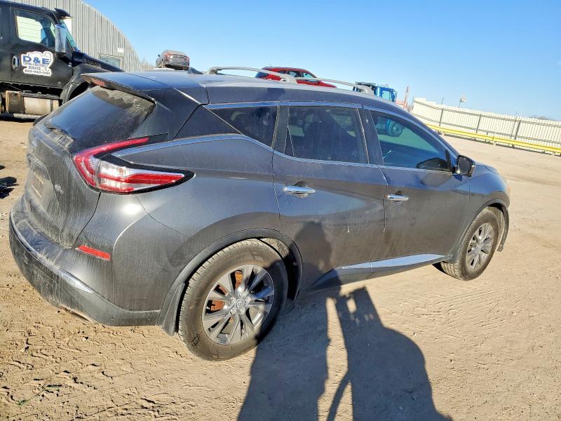 2016 Nissan Murano s