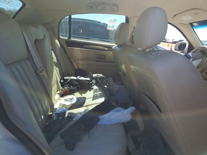 2007 Lincoln Town car Signature