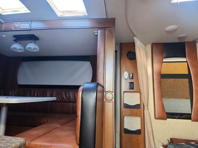 2020 Lancia 1030 Camp