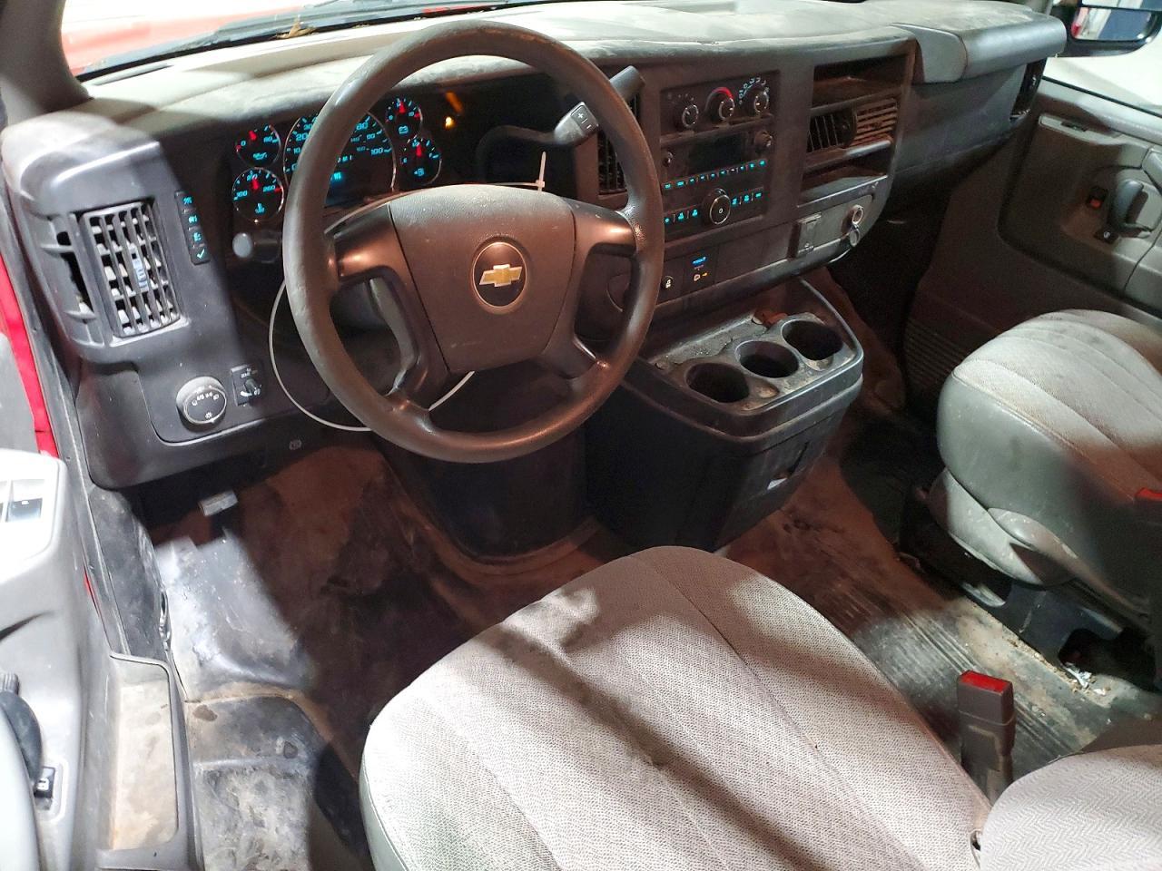 2015 Chevrolet Express G2500 Utility / Service Van
