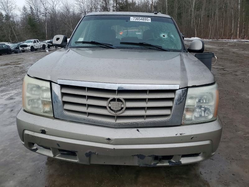 2003 Cadillac Escalade Luxury