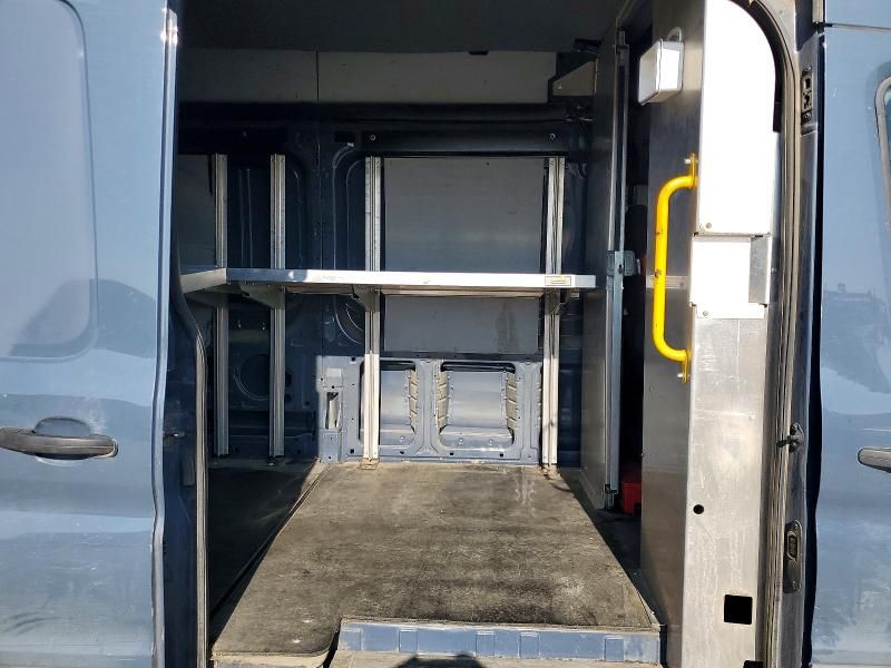 2020 Ford Transit T-250
