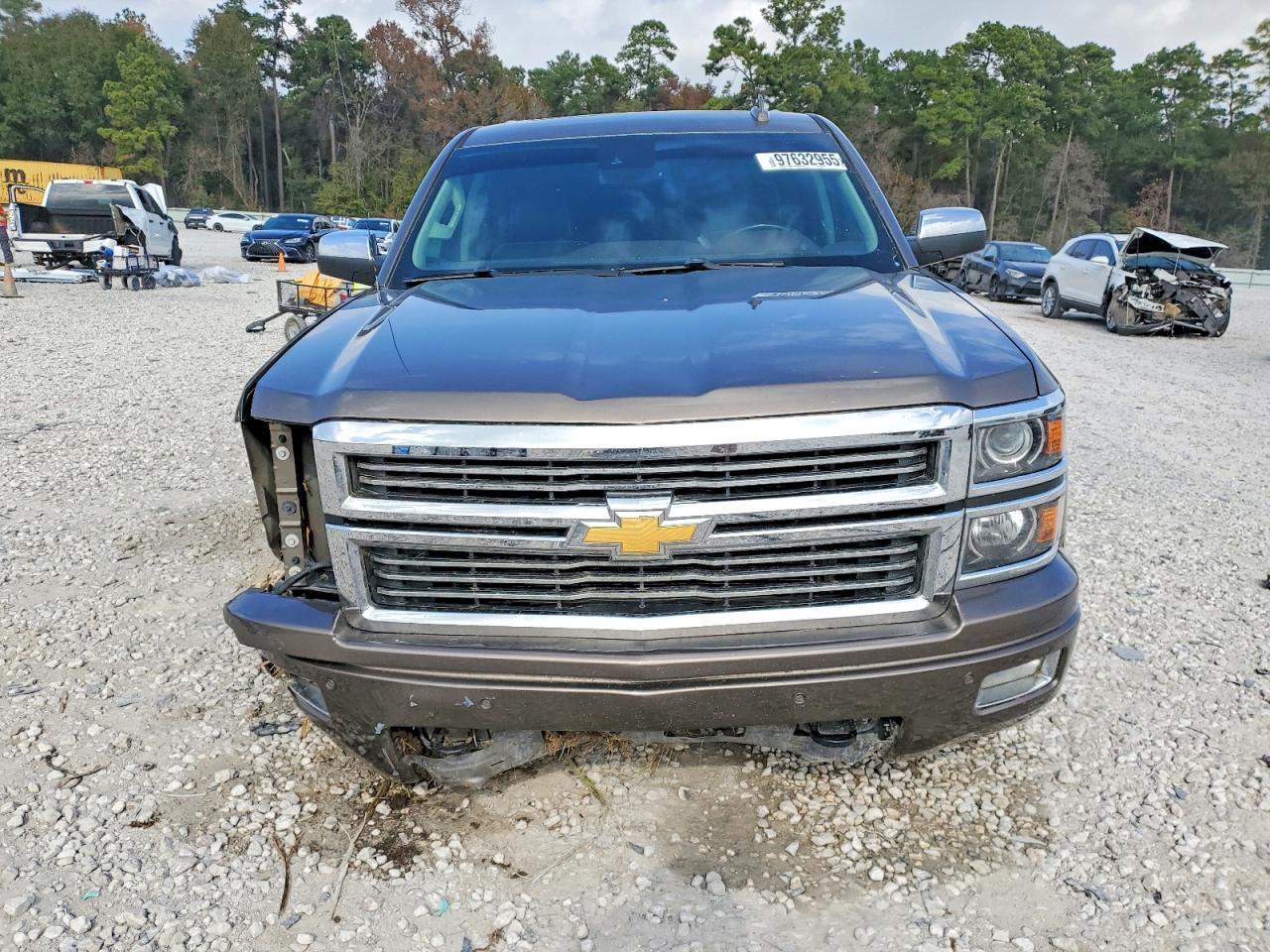 2015 Chevrolet Silverado C1500 High Country