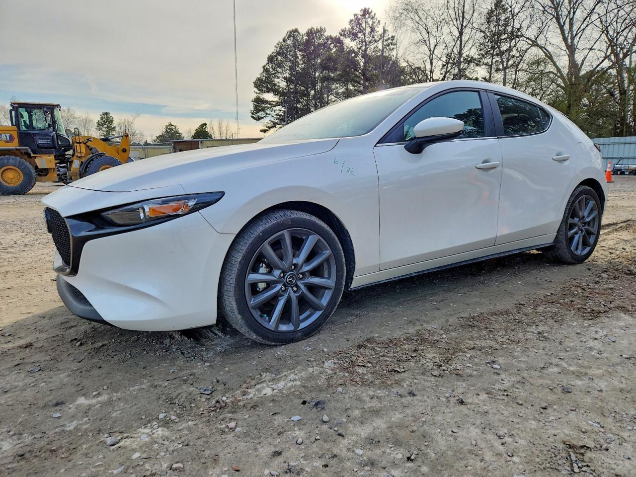 2023 Mazda 3 Select