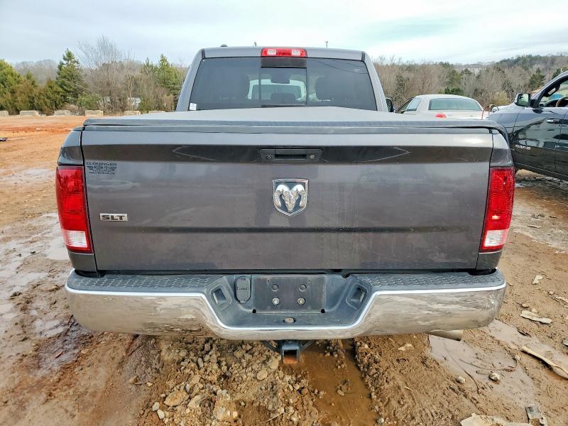 2018 Dodge Ram 1500 slt