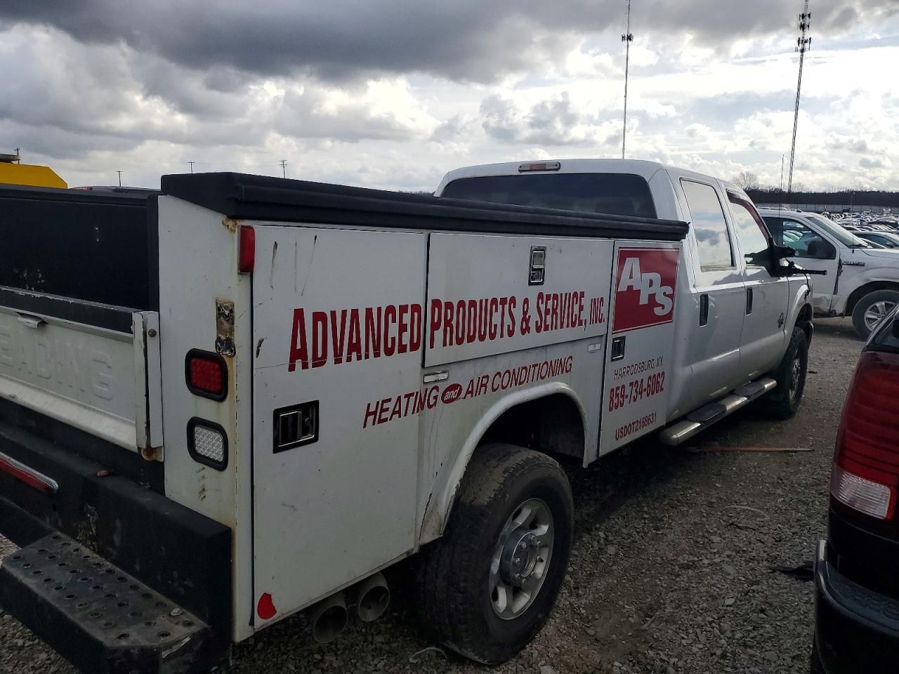 2016 Ford F350 Super Duty Utility / Service Truck