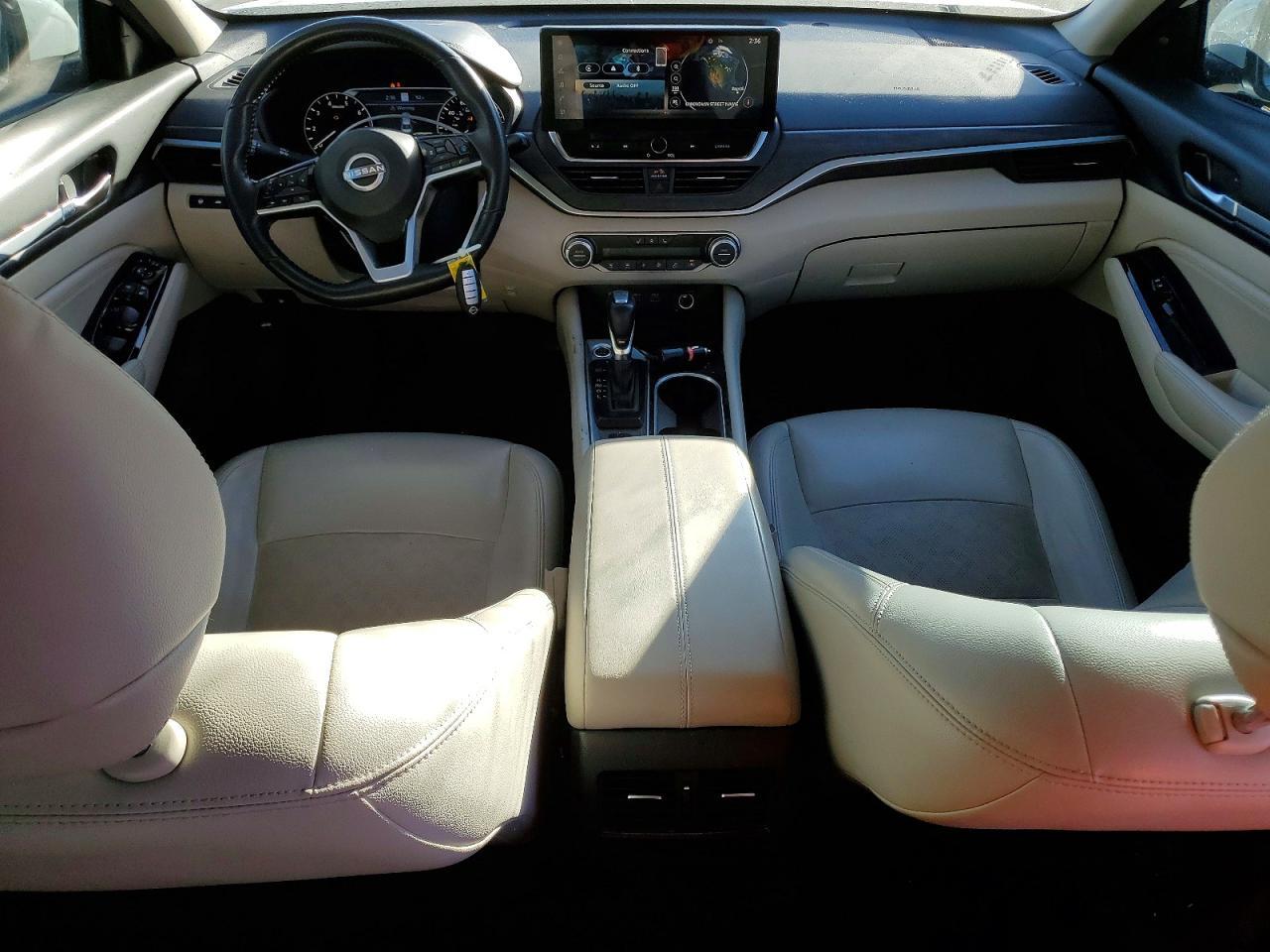 2023 Nissan Altima sl