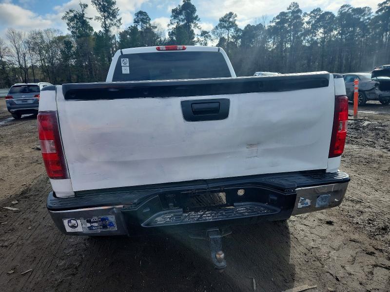 2011 Chevrolet Silverado C1500 LS